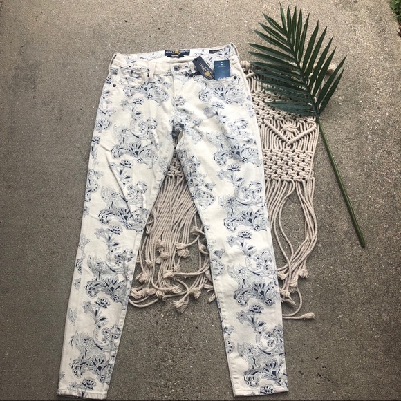New Lucky Brand Paisley Printed Skinny Jeans Size 26 - Picture 2 of 7